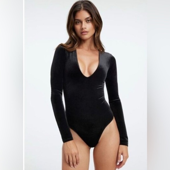 NWT Good American - Plunge Neck Long Sleeve Velvet Bodysuit - Picture 3 of 5
